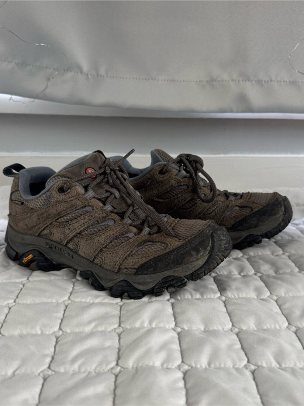 Merrell Women's Moab 3 Waterproof Hiking Shoes - Picture 2 of 10